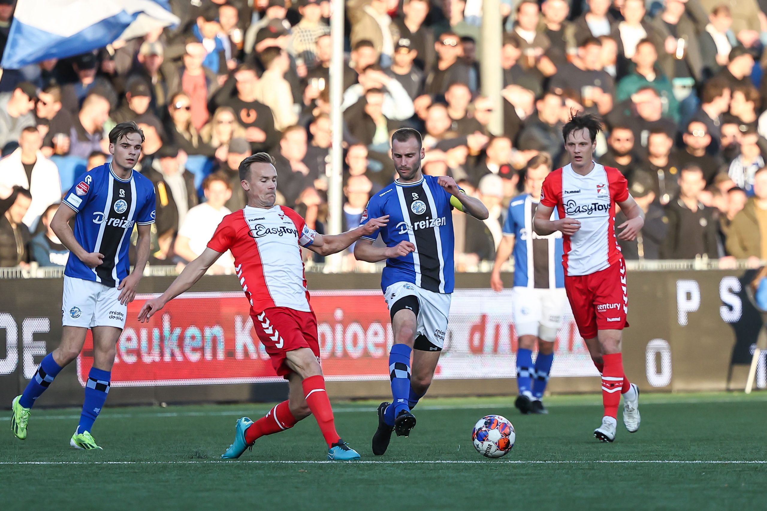 Narrow defeat against FC Emmen in the last home game of the season