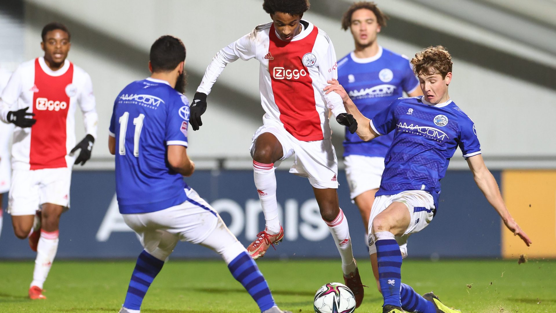 AMSTERDAM, 17-01-2022 , Stadium De Toekomst , season 2021 / 2022 , Dutch Football Keuken Kampioen Divisie. (L-R) FC Den Bosch player Soufyan Ahannach, Jong Ajax player Ar Jany Martha, FC Den Bosch player Nick de Groot during the match Jong Ajax - Den Bosch