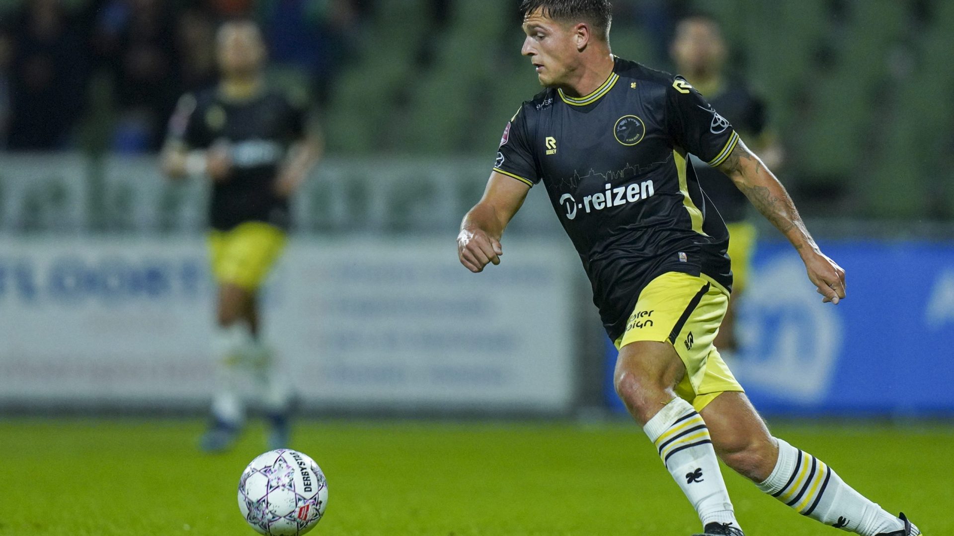 DORDRECHT, 09-09-2022 , Matchoholic Stadion , Dutch Football Keuken Kampioendivisie season 2022 / 2023 . Jordy van der Winden of FC Den Bosch during the match Dordrecht - Den Bosch .