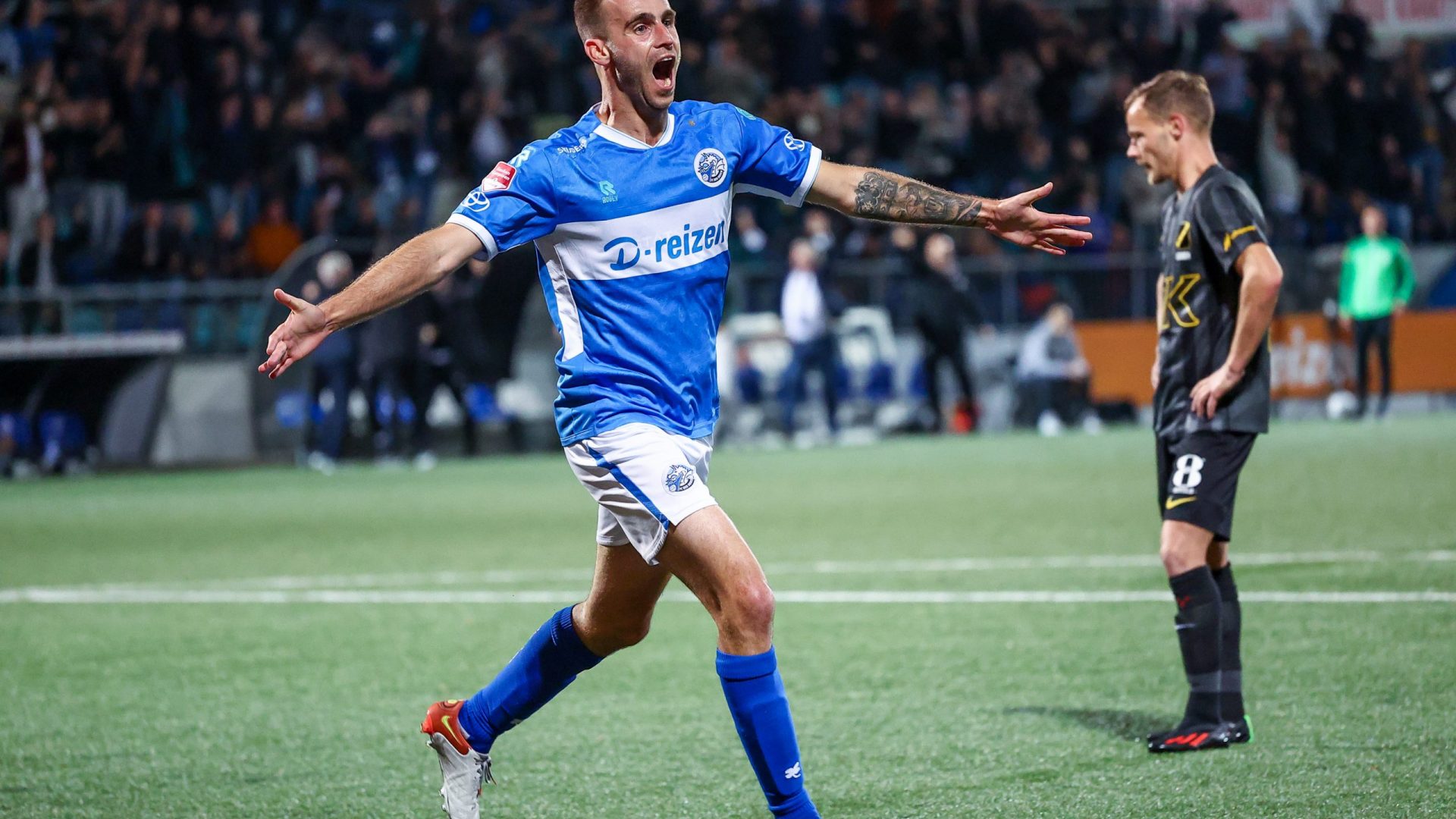 S-HERTOGENBOSCH,28-10-2022,Stadium De Vliert,Dutch Football Keuken Kampioen Divisie season 2022 / 2023,FC Den Bosch player Danny Verbeek celebrating the goal during the match Den Bosch - NAC