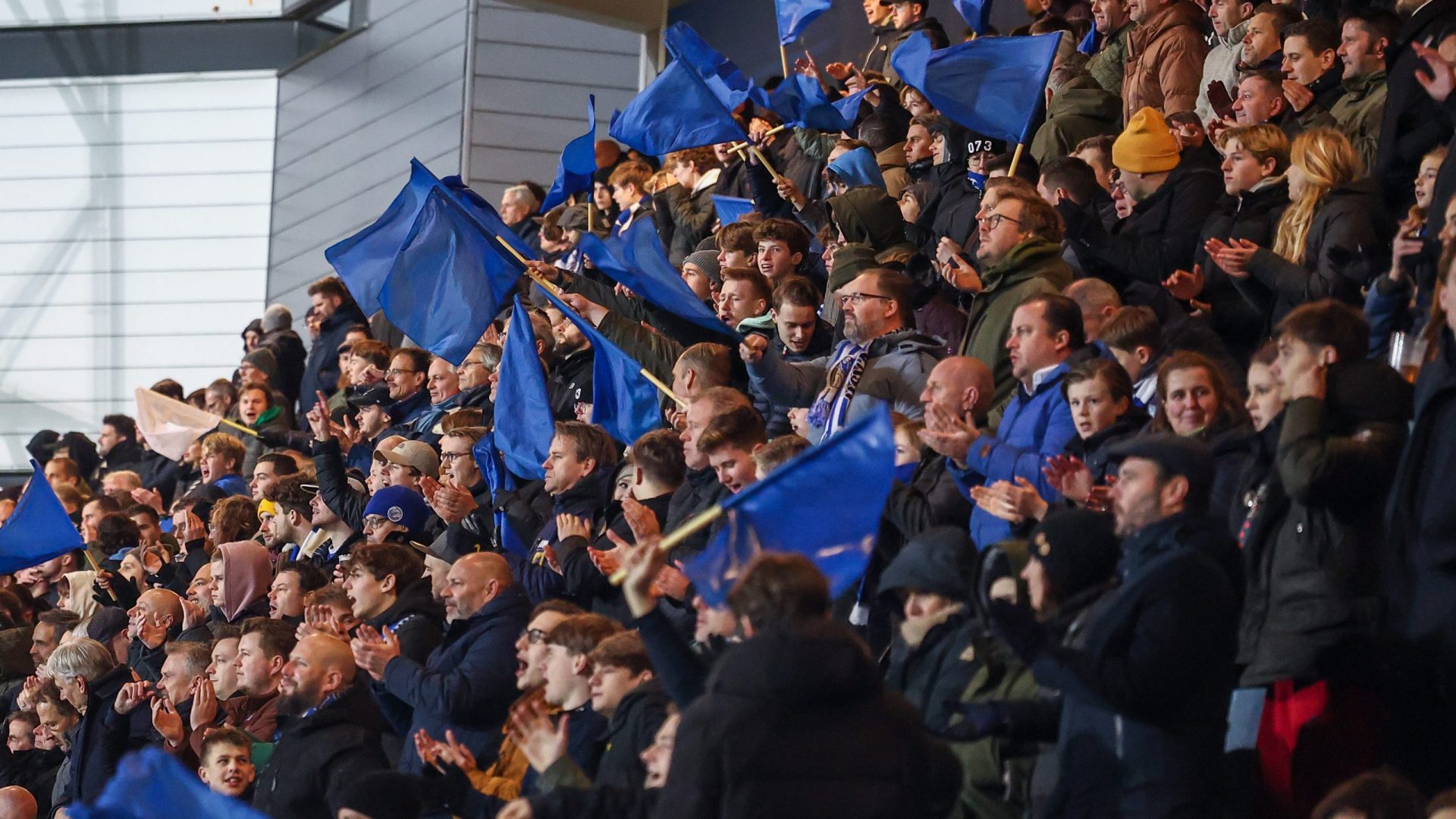 DEN BOSCH, 11-01-2023, Stadium De Vliert, Dutch Football TOTO KNVB Beker season 2022 / 2023, Game between FC Den Bosch and Ajax,atmosphere in the stadium during the match Den Bosch - Ajax (cup)