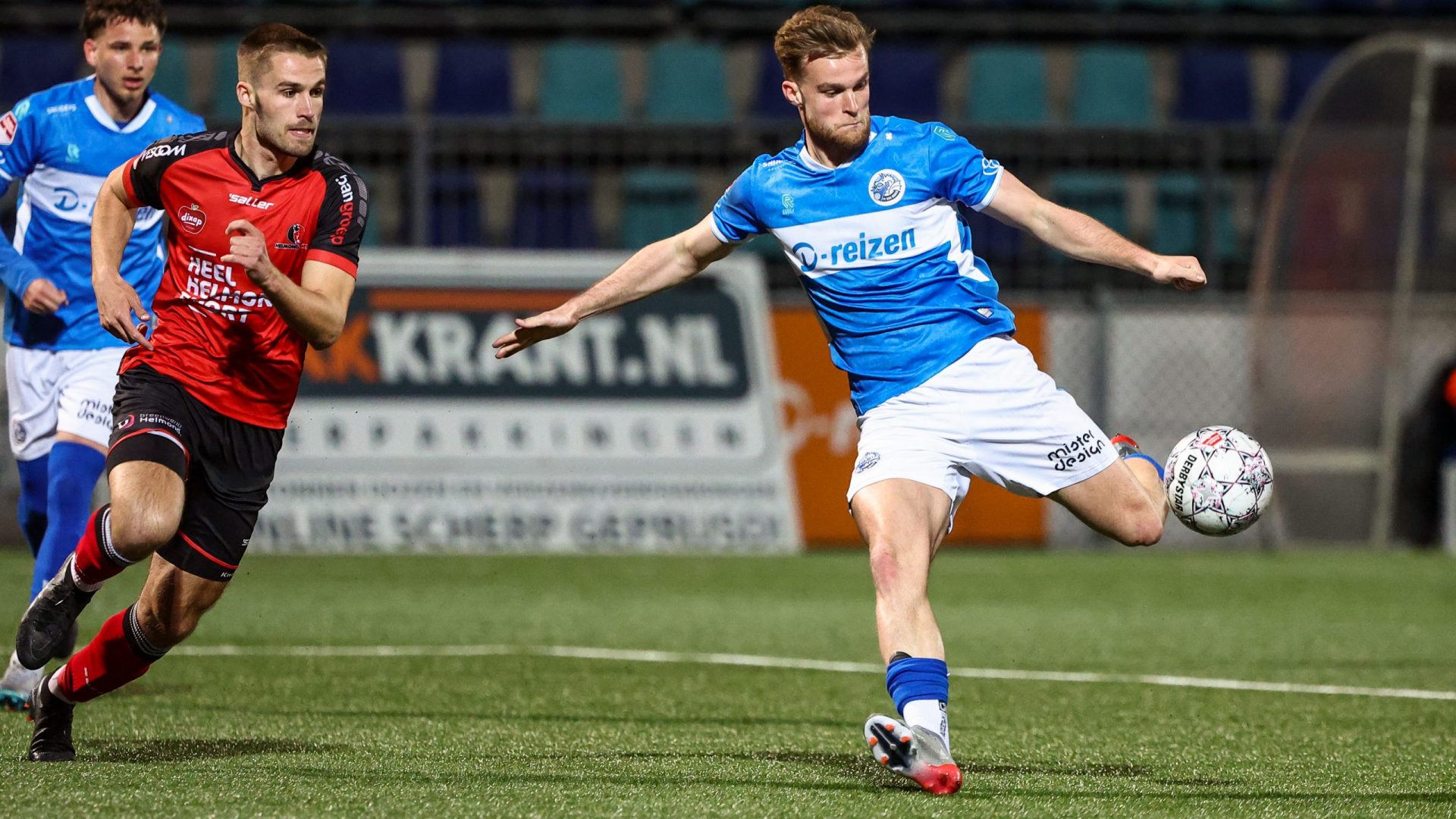 DEN BOSCH,14-04-2023,Stadium De Vliert,Dutch Football Keuken Kampioen Divisie season 2022 / 2023,goal attempt FC Den Bosch player Joey Konings during the match Den Bosch - Helmond Sport