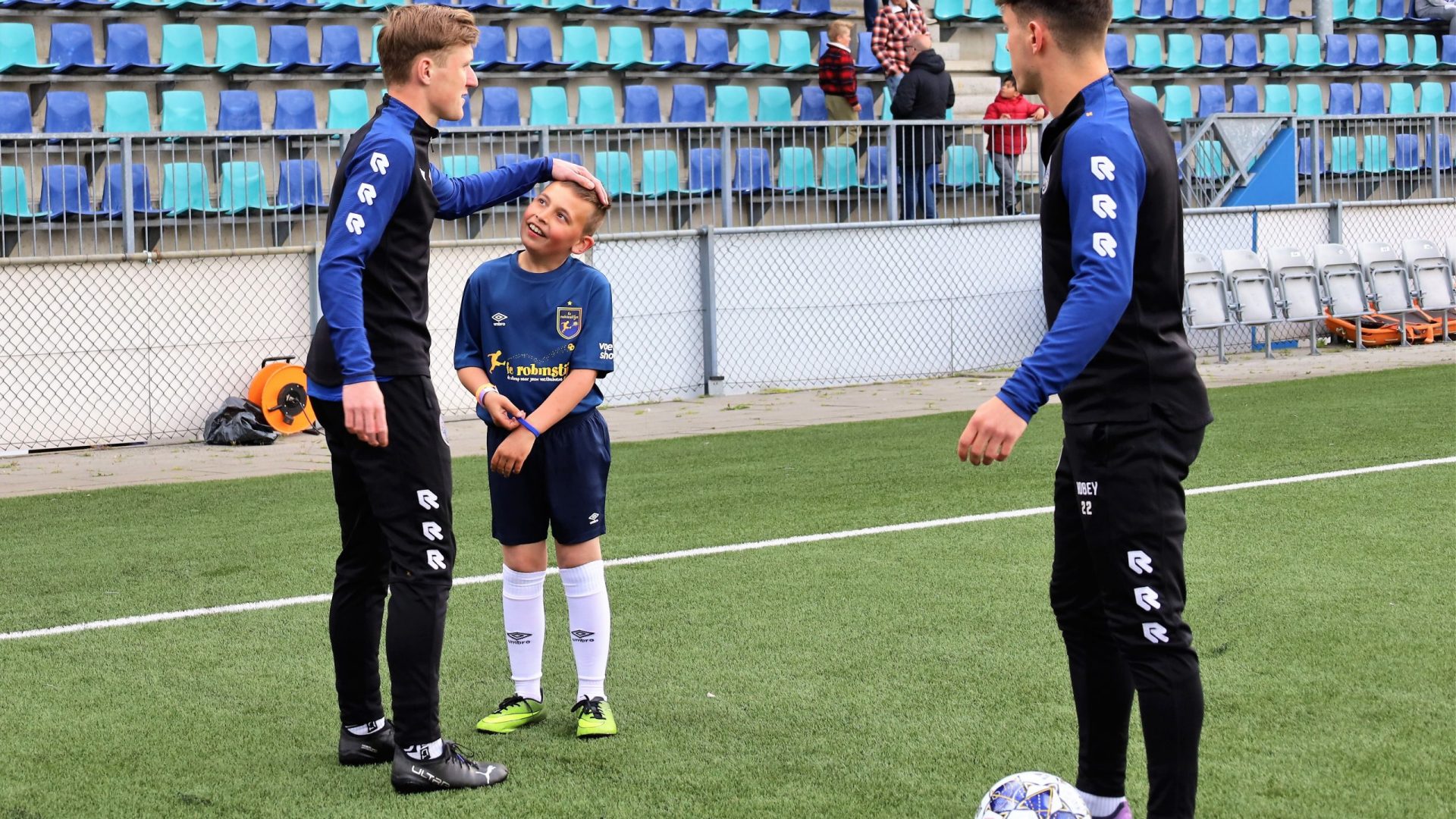 FCDB Robinstijn_Roda_spelers en kinderen (3)