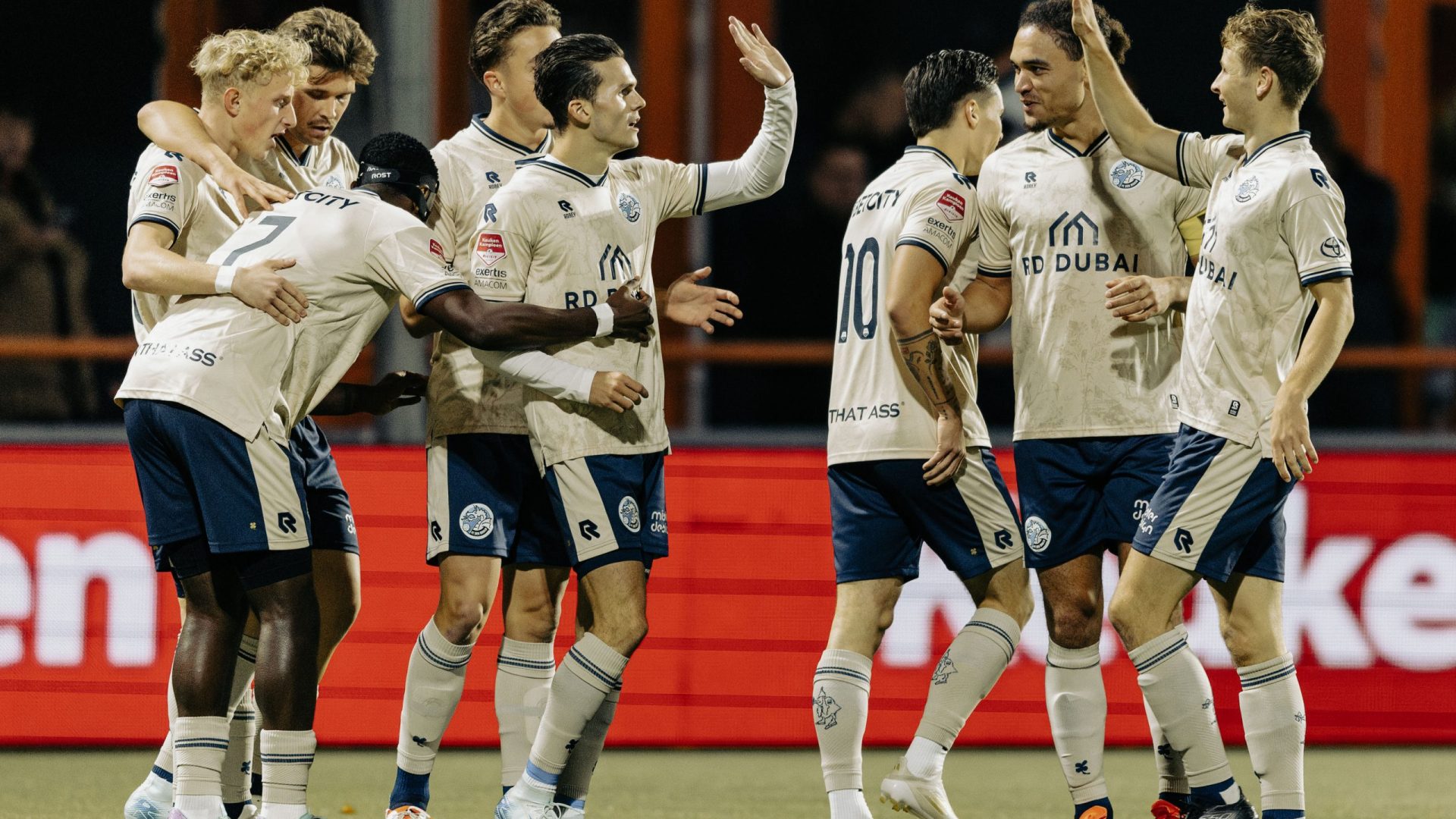 VOLENDAM, 22-10-2024, Kras Stadium, Dutch Football, Keuken Kampioen Divisie, Season 2024 / 2025. Match between FC Volendam and FC Den Bosch. FC Den Bosch player Byron Burgering celebrates after scoring his teams first goal (0-1).